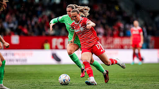 FC Bayern Women, Klara Bühl, duel