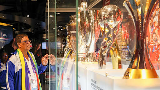 11-allianz-arena-delegationen-special-olympics-230613-beier