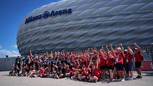 16-allianz-arena-delegationen-special-olympics-230613-mel