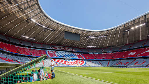 tour_spielerklappe
