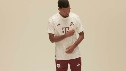 09-cl-trikot-23-24