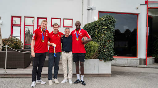 Giffey_Obst_Hainer_Bonga_Training_230919_B1_8691