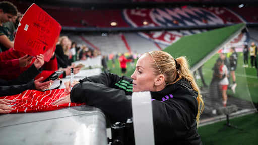 21-fcb-frauen-frankfurt-231014-ima