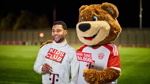 Gnabry_AbschlussTraining_231107_B1_5368