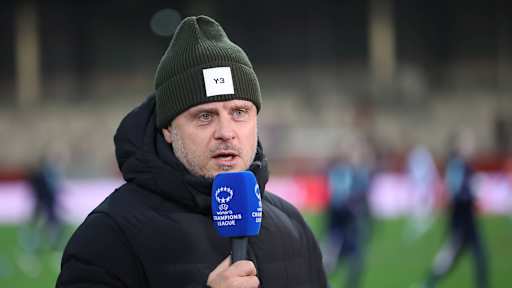 FC Bayern Frauen, Alexander Straus