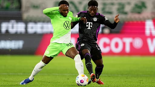Spielszene aus der Bundesliga-Partie VfL Wolfsburg - FC Bayern