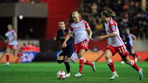 FC Bayern Frauen, Pernille Harder, Zweikampf