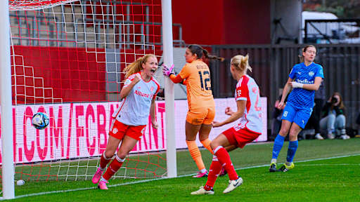 FC Bayern Frauen zuhause gegen die SGS Essen