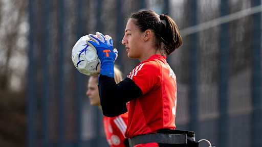Mala Grohs, FC Bayern Frauen, RB Leipzig, Training
