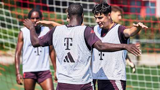 05-fcbayern-training-240813