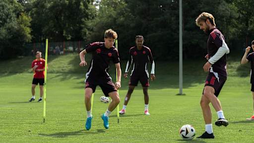 Training der FC Bayern Amateure vor dem Regionalliga-Spiel gegen die Würzburger Kickers.