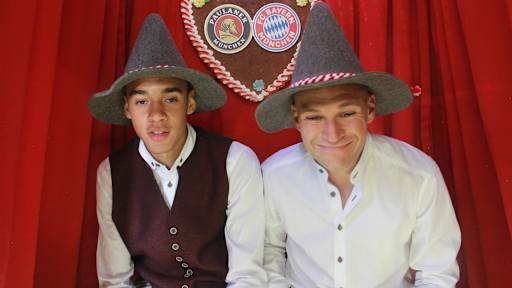 Photo booth at Wiesn visit: FC Bayern at Oktoberfest 2024