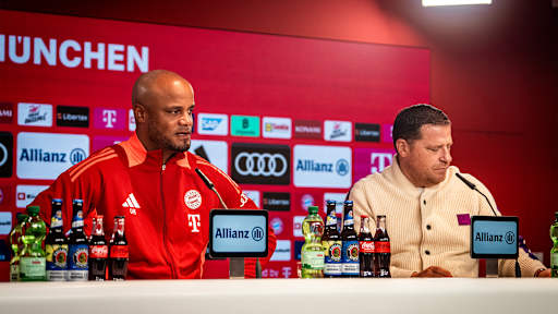 Vincent Kompany spricht im Pressetalk des FC Bayern.