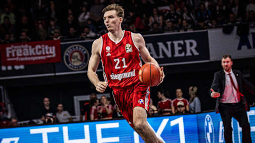 Justus Hollatz gibt gegen Bamberg sein Debüt für den FC Bayern Basketball