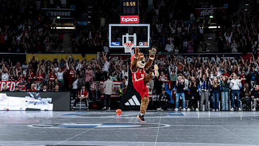 241027_FCBWUE-181