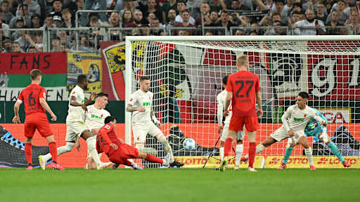 Jamal Musiala erzielt ein Tor gegen den FC Augsburg