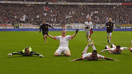 2013: Matchday 28 – The first trophy of 2012/13’s historic treble was in the bag after only 28 games in the Bundesliga. A brilliant Bastian Schweinsteiger goal at Eintracht Frankfurt sealed the deal to put Bayern 20 points clear of defending champions Borussia Dortmund with a whole six matches left.