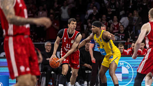 Bilder vom BBL-Heimspiel gegen die MHP RIESEN