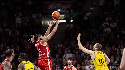 Bilder vom BBL-Heimspiel gegen die MHP RIESEN