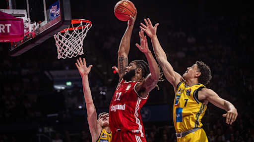 Bilder vom BBL-Heimspiel gegen die MHP RIESEN