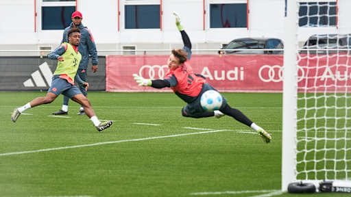 FC Bayern's training session on Saturday