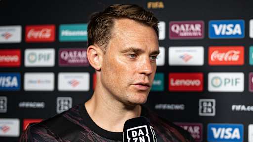 Manuel Neuer im Interview nach dem Klub-WM-Achtelfinale des FC Bayern gegen Flamengo.