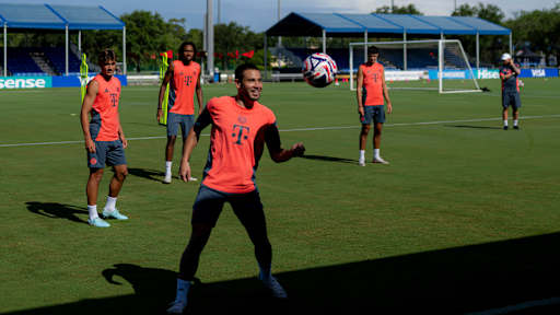 Die FC Bayern-Mannschaft am Mittwoch im Training in Orlando
