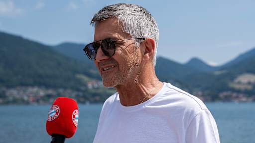 Der Aufstiegsmarsch des FC Bayern am Tegernsee