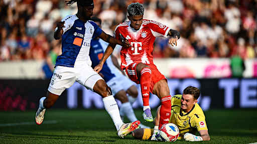 Luis Díaz im Testspiel des FC Bayern beim Grashopper Club Zürich