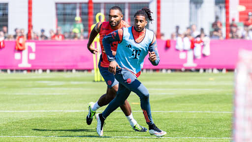 Die Spieler des FC Bayern beim öffentlichen Training am Samstag an der Säbener Straße.