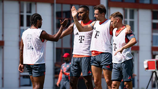 Die Bilder des Abschlusstrainings des FC Bayern vor dem Franz Beckenbauer-Supercup beim VfB Stuttgart
