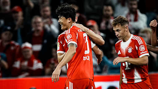 Minaje Kim jubelt während des Bundesligaauftakts zwischen dem FC Bayern und RB Leipzig