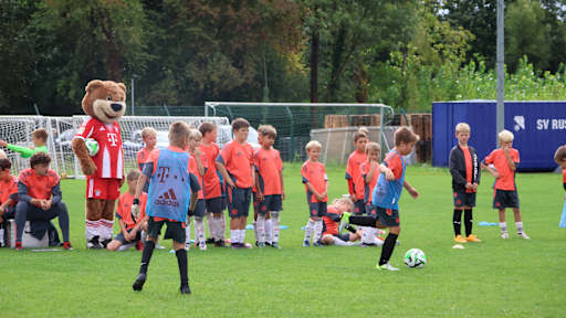 Berni beim Europa-Park Fußballcamp