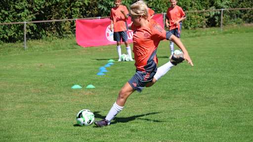 Berni beim Europa-Park Fußballcamp