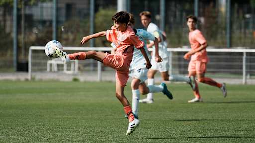 Szene aus dem Spiel FC Porto vs. Inter Mailand beim U15 Elite Cup am FC Bayern Campus