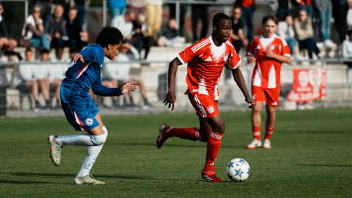 Szene aus dem Spiel FC Bayern vs. FC Chelsea beim U15 Elite Cup am FC Bayern Campus