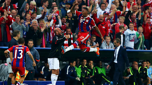 Jerome Boateng jubelt nach einem Tor zum Champions League-Auftakt gegen Manchester City
