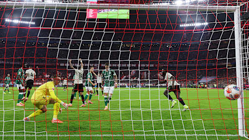 Luis Diaz erzielt das Tor zum 1:0 im Bundesliga-Heimspiel des FC Bayern gegen den SV Werder Bremen.