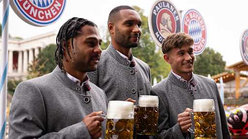 Traditional visit: FC Bayern at Oktoberfest 2025