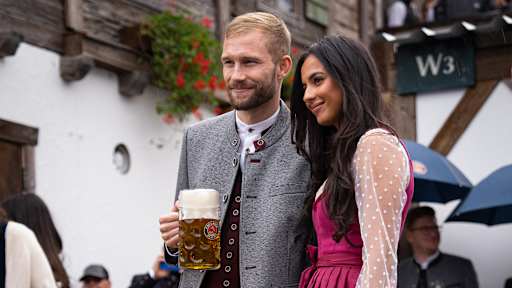 Traditional visit: FC Bayern at Oktoberfest 2025