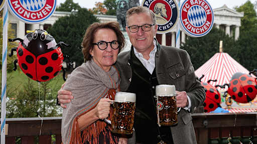 Traditional visit: FC Bayern at Oktoberfest 2025