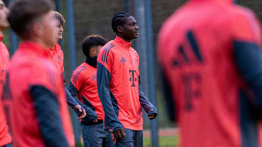 Frank Egwuatu im Training der U19 des FC Bayern.