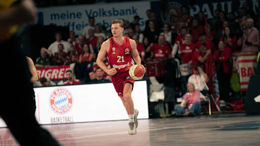 Justus Hollatz und die Bayern treten in Berlin an