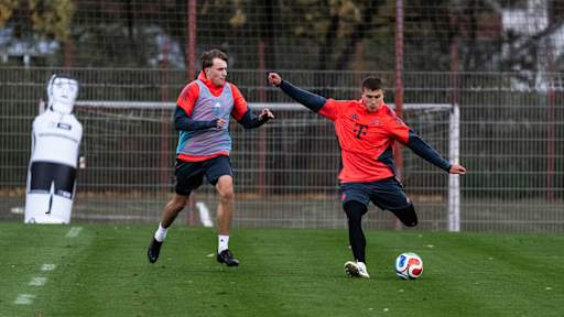 Robert Deziel Jr. holt zum Schuss aus.