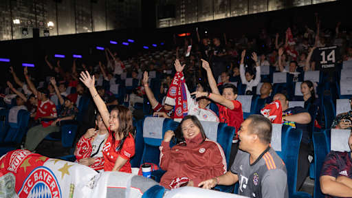 Fans beim Launch-Event mit CRC Sports als neuer Merchandising- und Vertriebspartner des FC Bayern in Thailand.