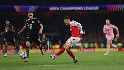 Martinelli erzielt im Spiel des FC Arsenal gegen den FC Bayern das Tor zum 3:1