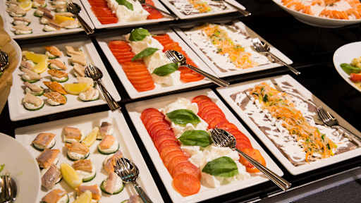 Vorspeisenbuffet - Tomate/Mozzarella, Fisch etc.