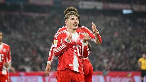 Lennart Karl jubelt während des Bundesliga-Heimspiels des FC Bayern gegen den 1. FSV Mainz 05