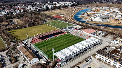 Ein Rundblick des Sportparks Unterhaching aus der Vogelperspektive.