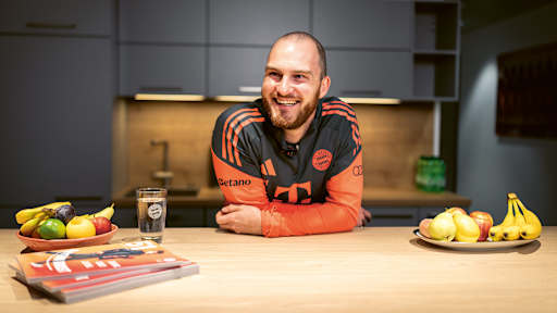 Programm FC Bayern München Magazin 51 Ausgabe April 2023 Allianz Arena Programm FC Bayern München Magazin 51 Ausgabe April 2023 Allianz Arena